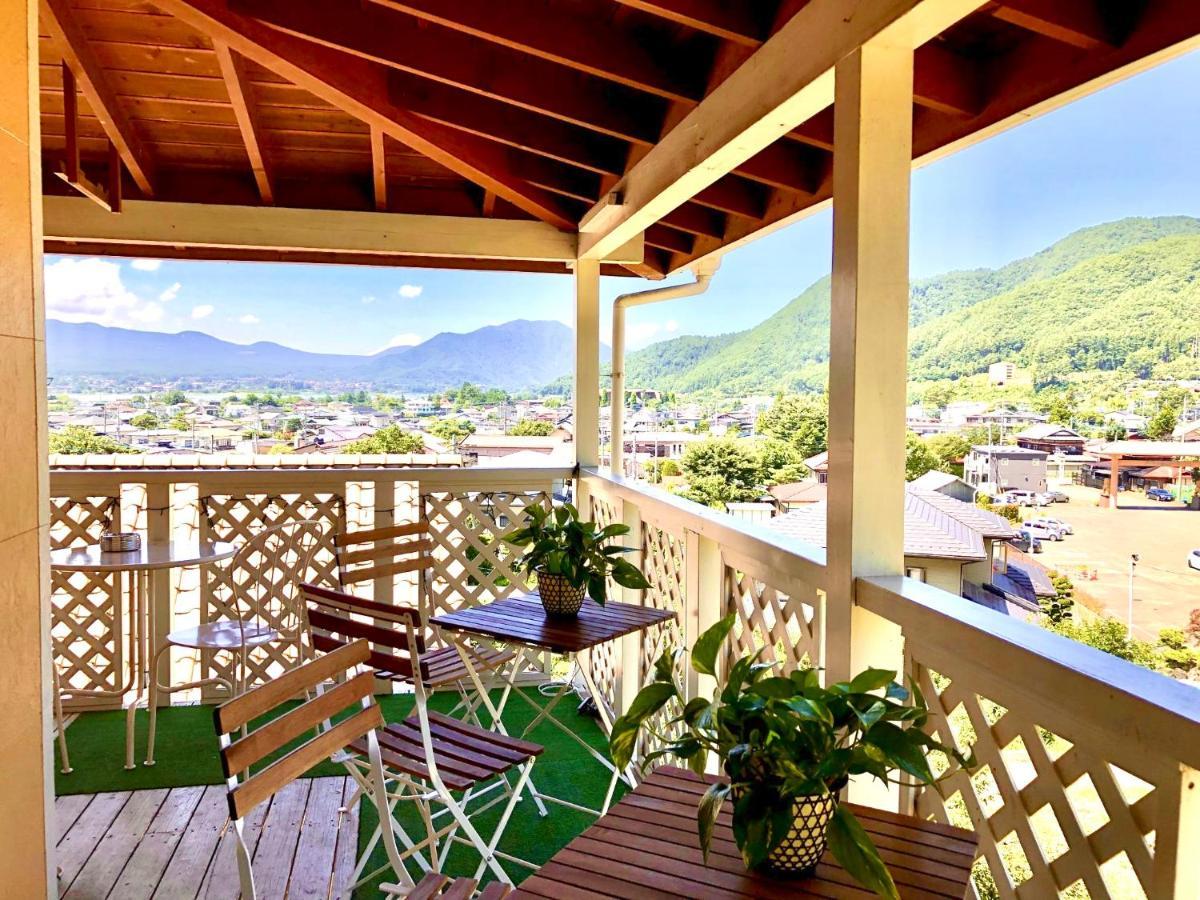 Villa Relax Fujikawaguchiko Exterior photo